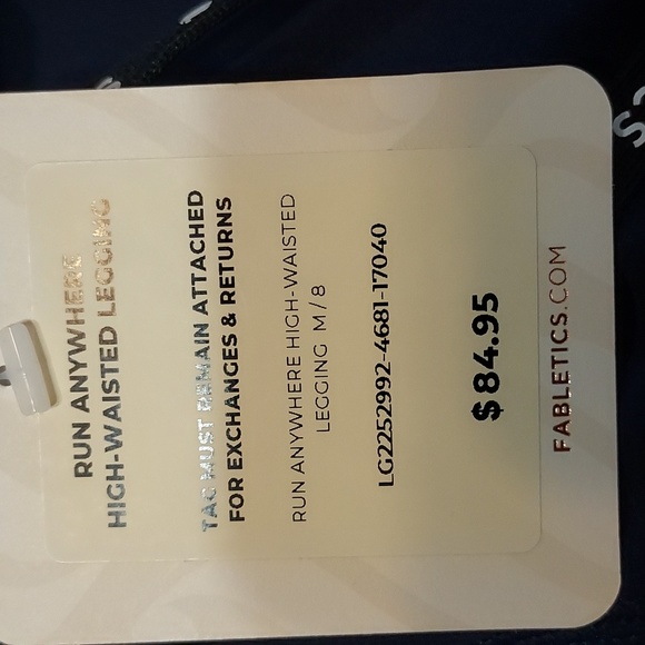 Fabletics Run Anywhere - Picture 7 of 11